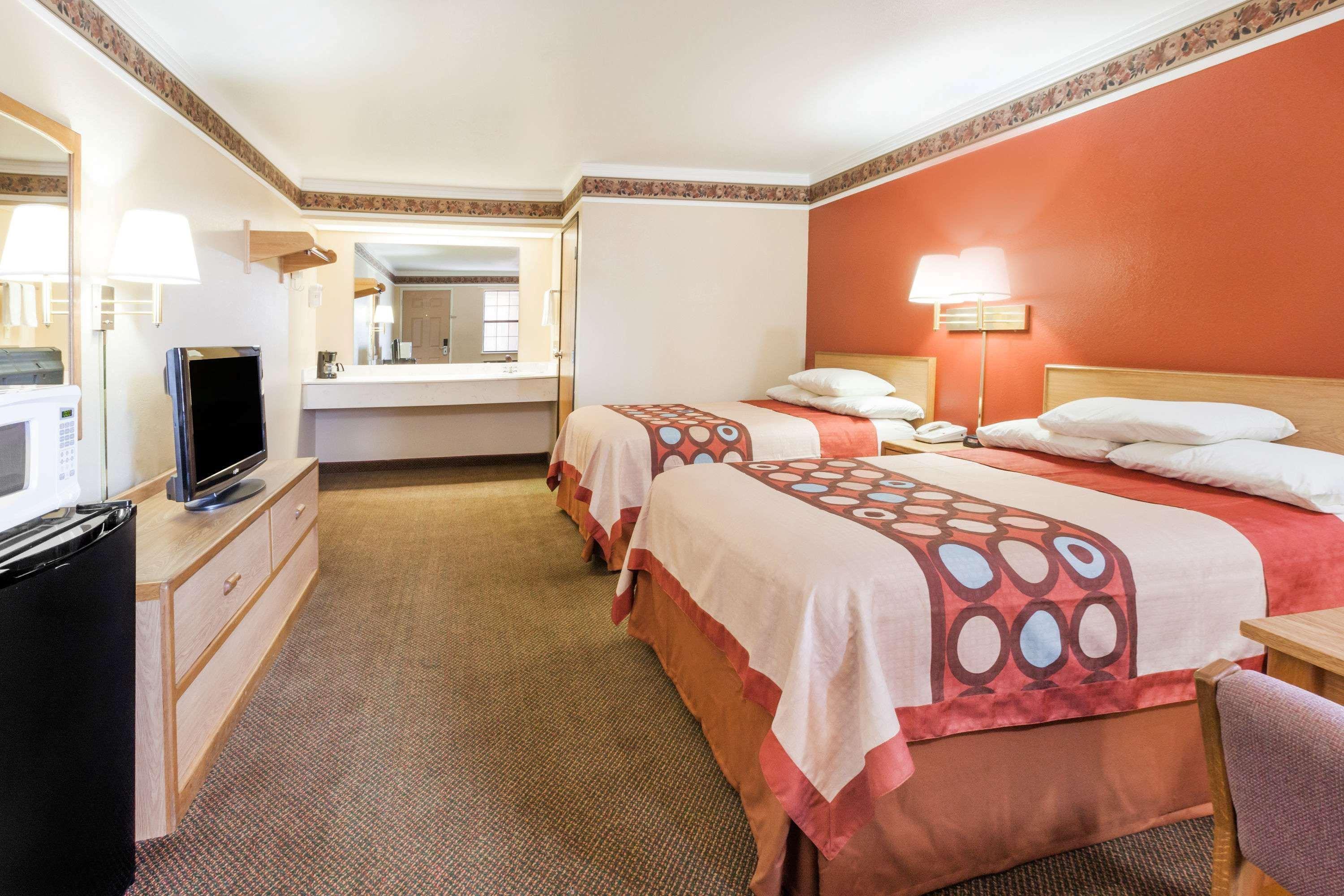Super 8 By Wyndham Mount Vernon Kültér fotó