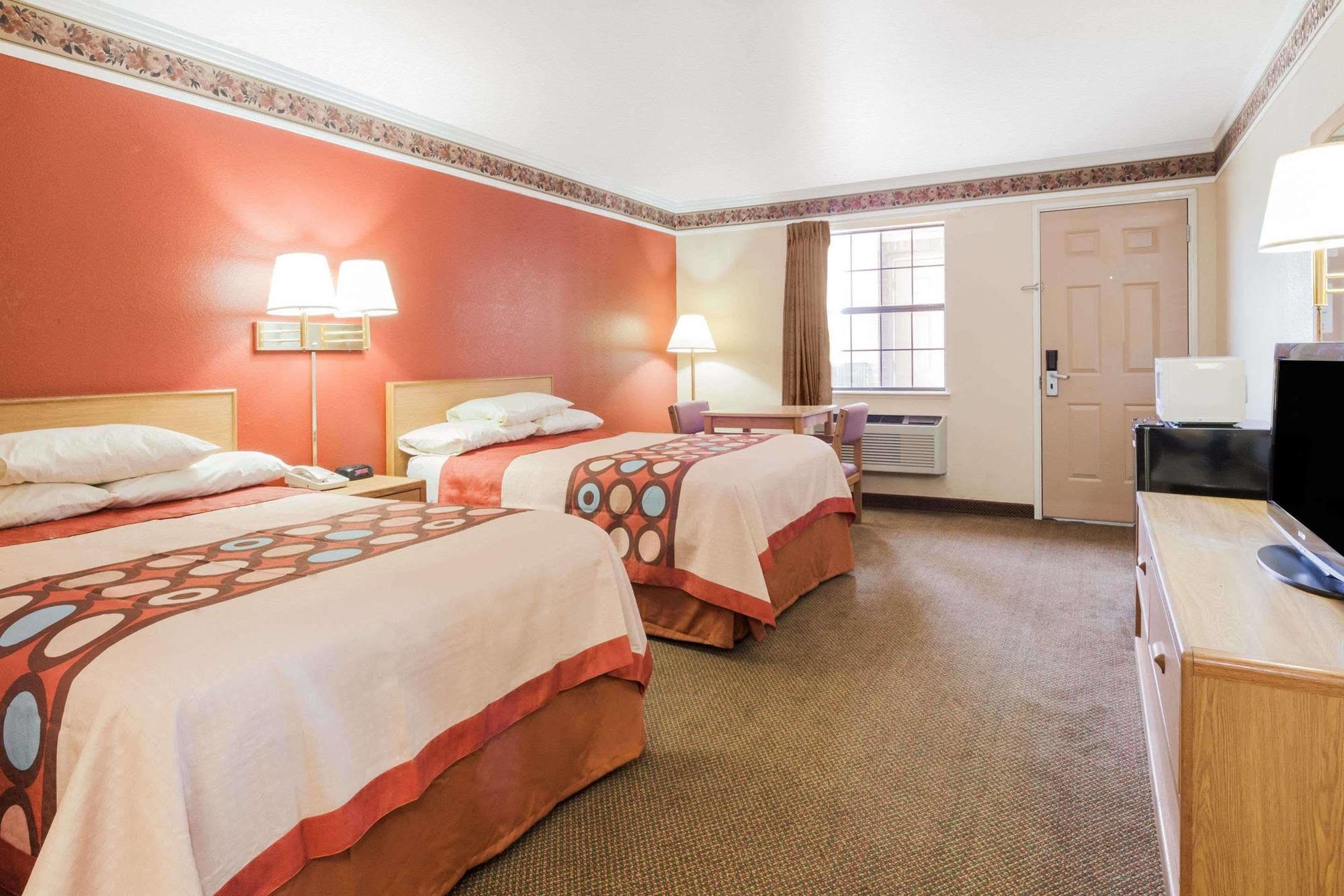 Super 8 By Wyndham Mount Vernon Kültér fotó